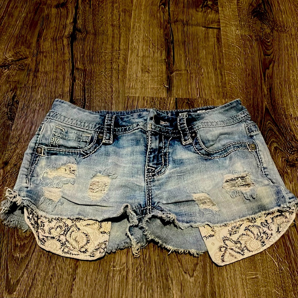 Miss Me jean shorts